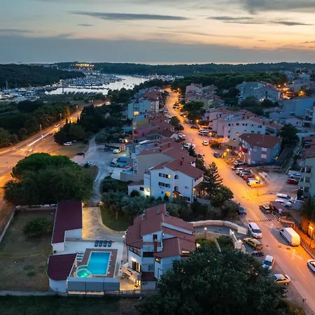 Lealeana In Pula,istrien